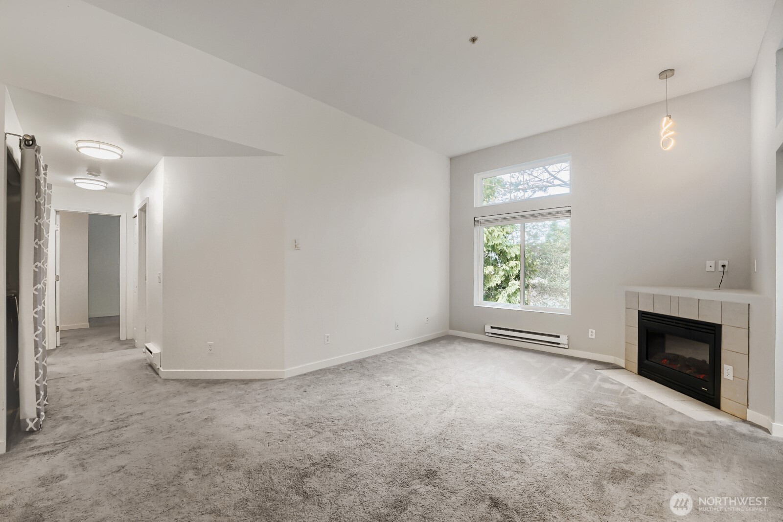 22122 41st Avenue S #304, Kent, WA 98032