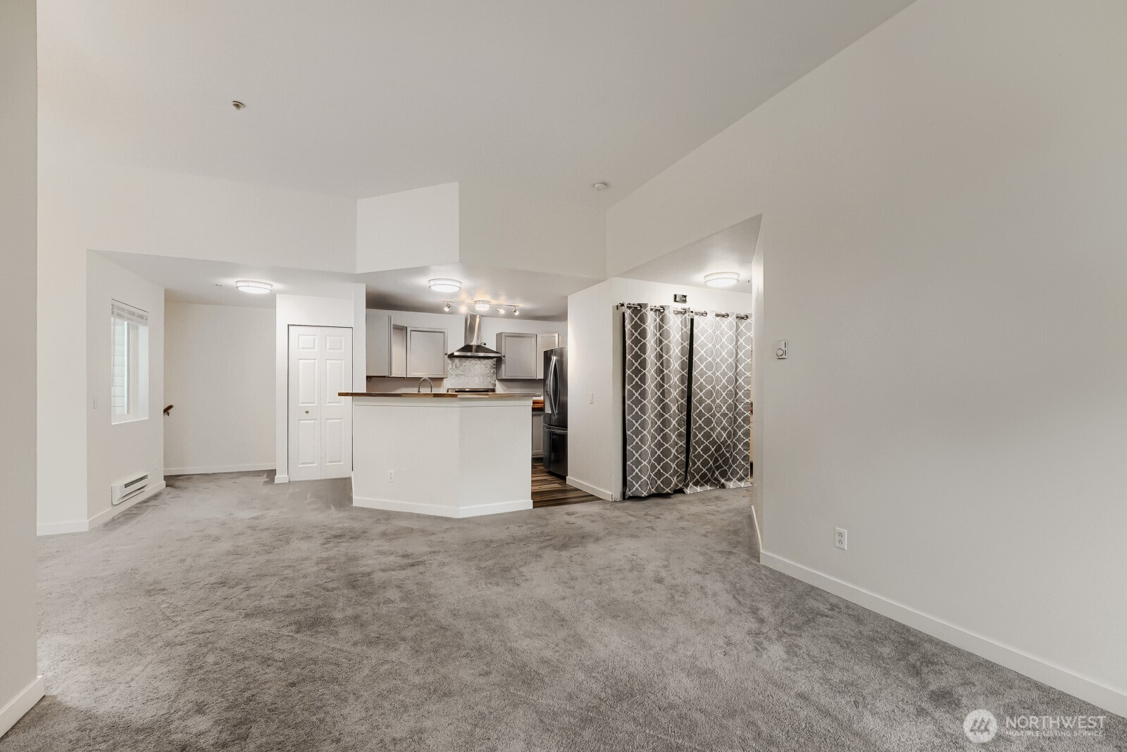 22122 41st Avenue S #304, Kent, WA 98032