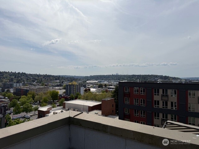 1530 NW Market Street #605, Seattle, WA 98107