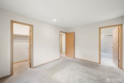 2620 NE 136th Street , Seattle, WA 98125-3461 - Photo 22