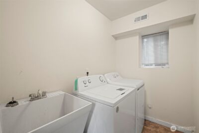 2620 NE 136th Street , Seattle, WA 98125-3461 - Photo 35