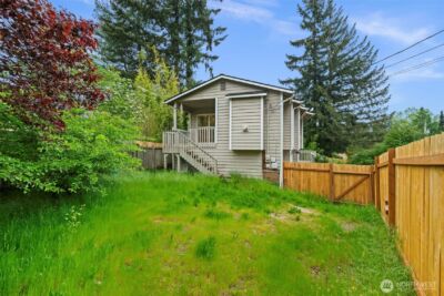 2620 NE 136th Street , Seattle, WA 98125-3461 - Photo 37
