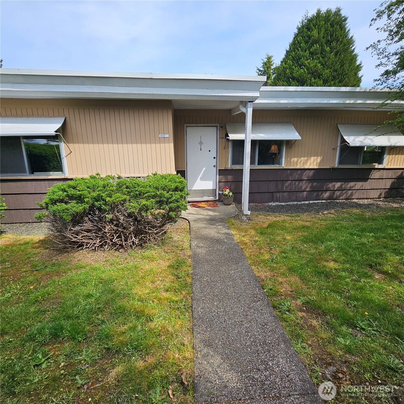 4127 SE Lovell Street , Port Orchard, WA 98366