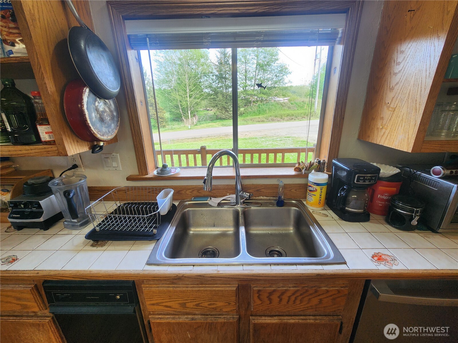 663 Whiskey Creek Beach Road , Port Angeles, WA 98363