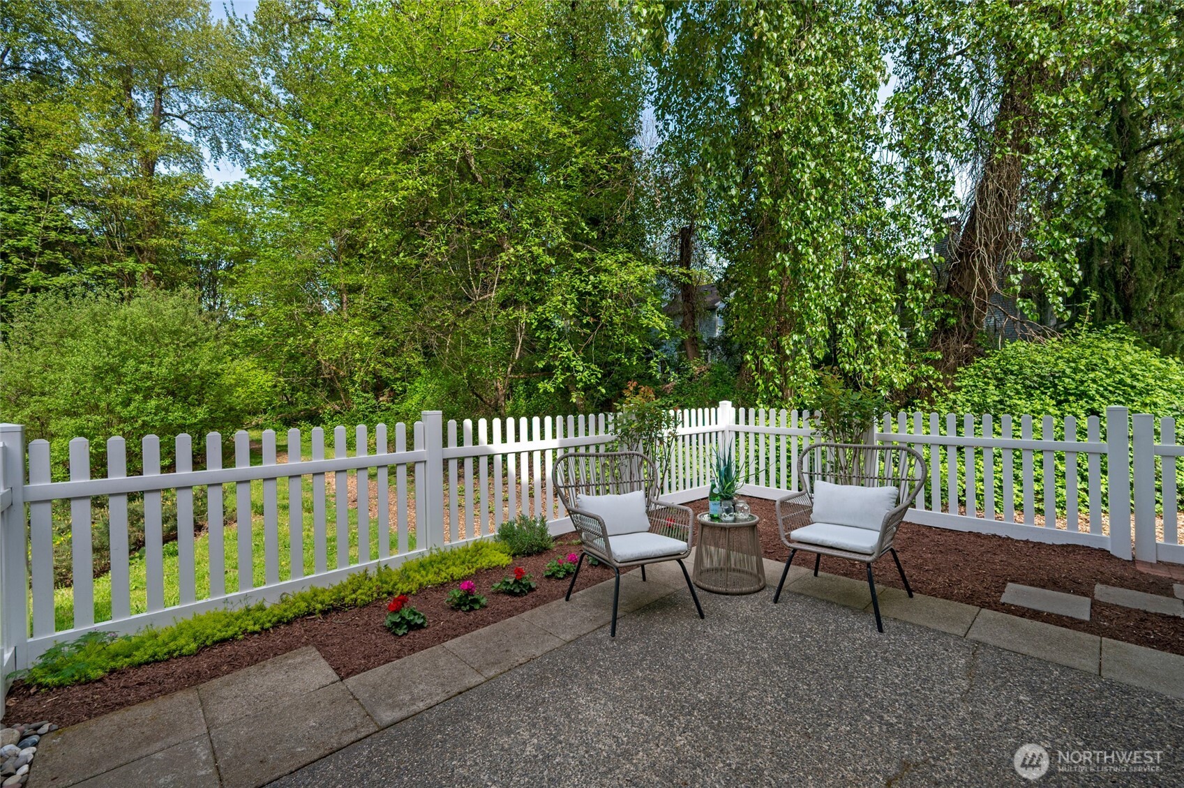 10263 NE 129th Lane , Kirkland, WA 98034-2882