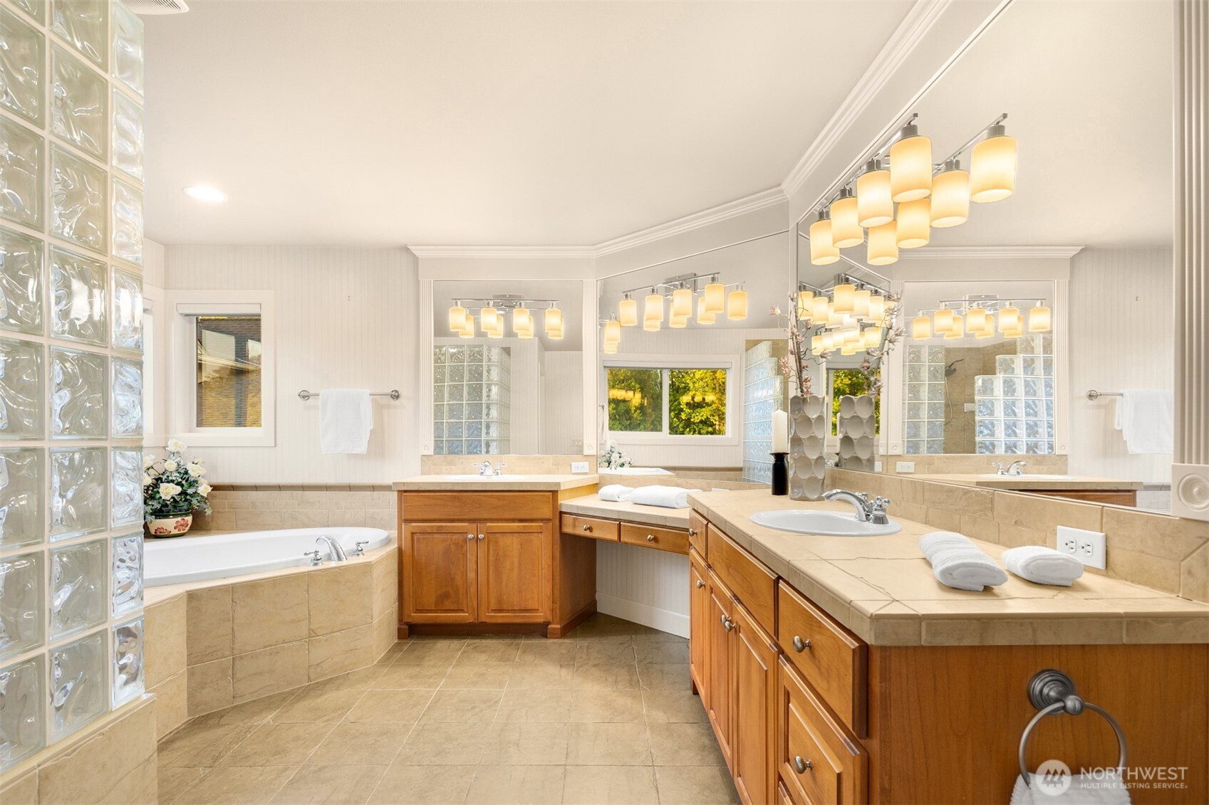 3021 278th Court SE, Sammamish, WA 98075