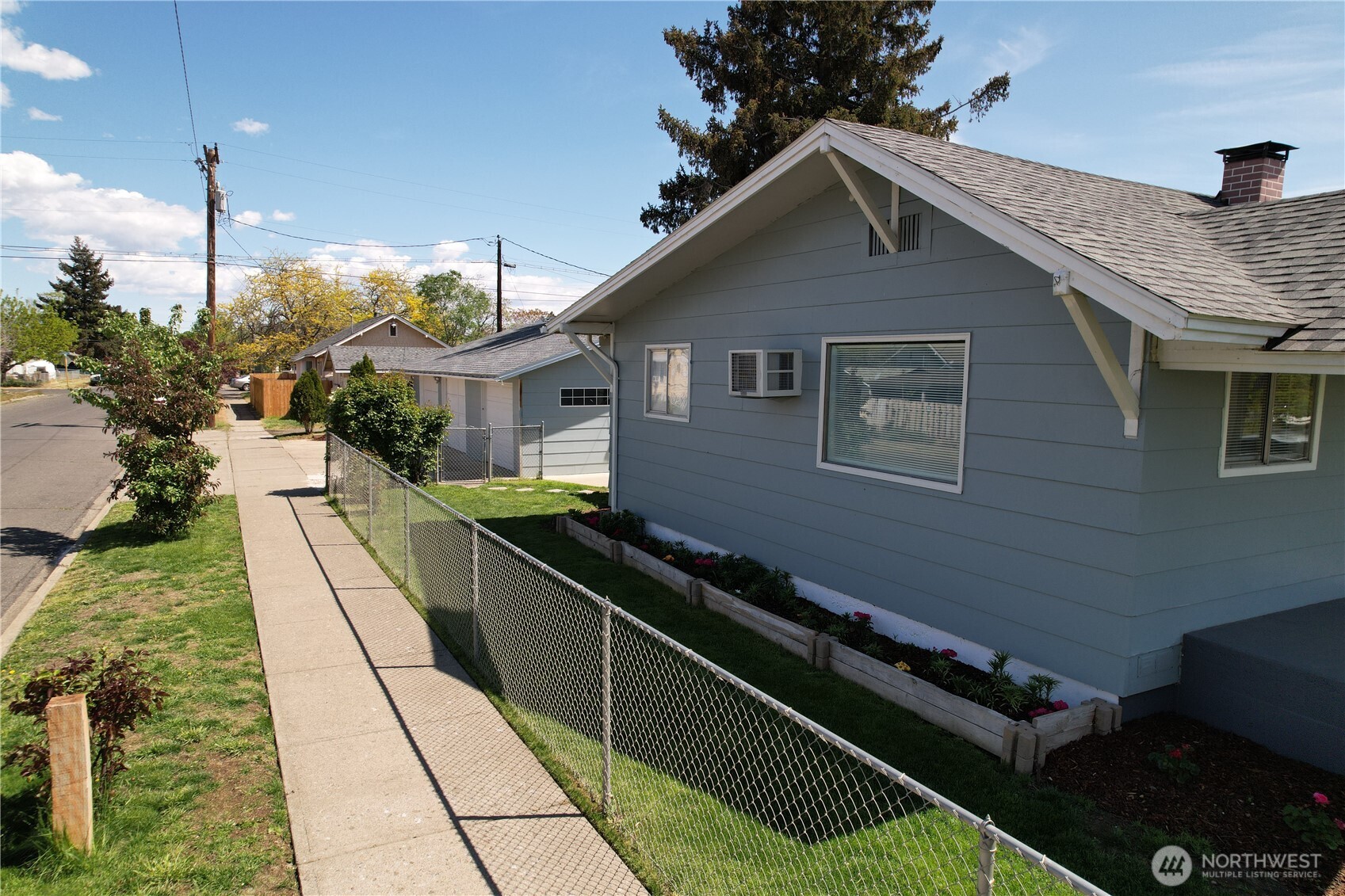 701 Queen Avenue , Yakima, WA 98902