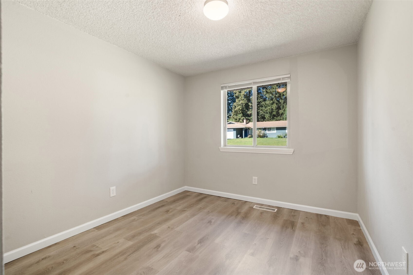 2103 Ponderosa Drive SE, Port Orchard, WA 98366-5739
