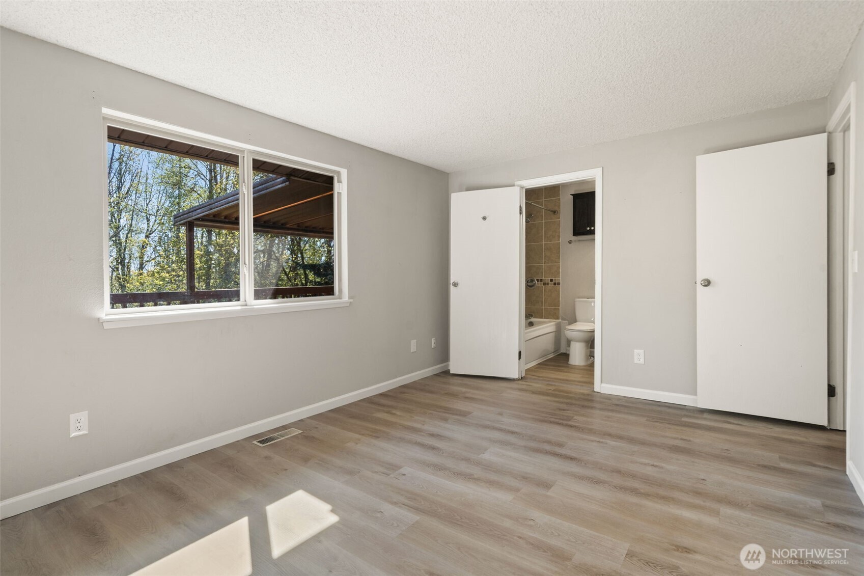 2103 Ponderosa Drive SE, Port Orchard, WA 98366-5739