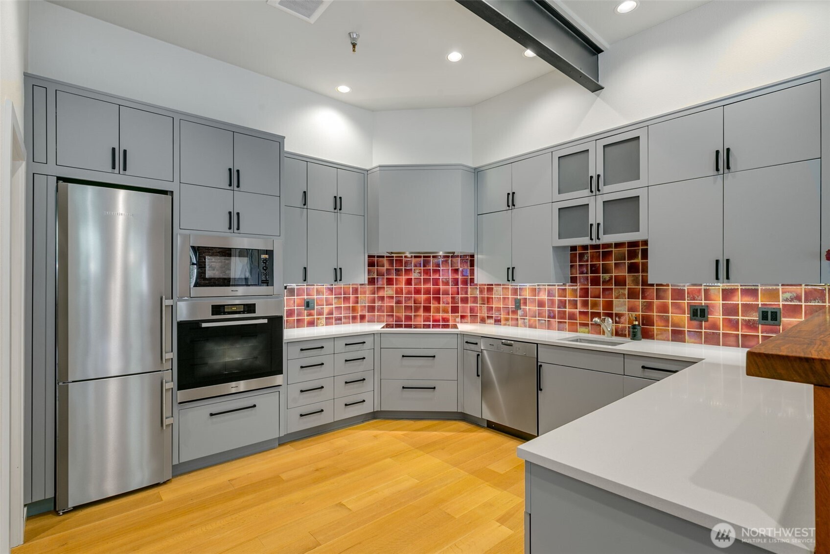 1406 Harvard Avenue #10, Seattle, WA 98122
