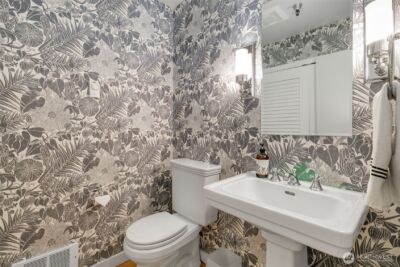 1406 Harvard Avenue #10, Seattle, WA 98122 - Photo 14