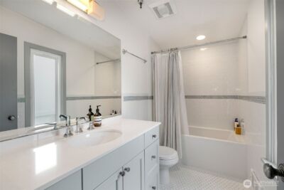 1406 Harvard Avenue #10, Seattle, WA 98122 - Photo 17