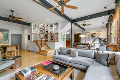 1406 Harvard Avenue #10, Seattle, WA 98122 - Photo 2