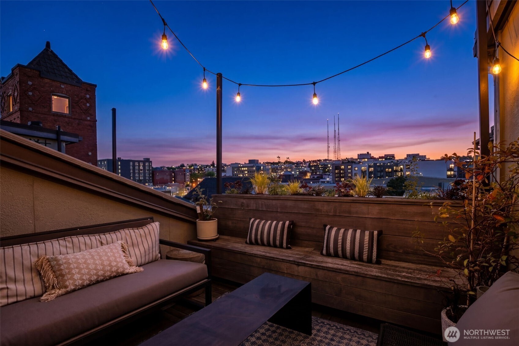 1406 Harvard Avenue #10, Seattle, WA 98122