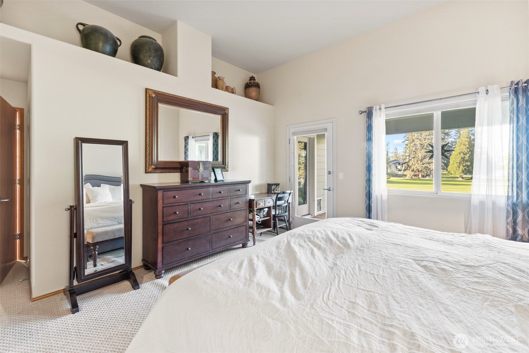 877 Medsker Road , Sequim, WA 98382