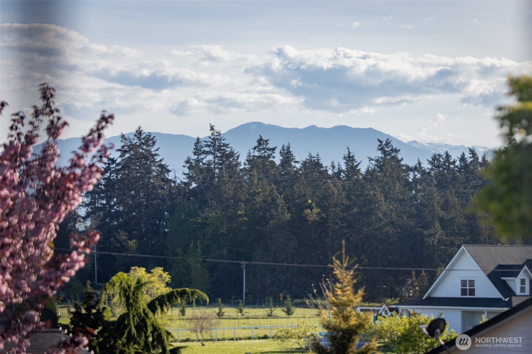 877 Medsker Road , Sequim, WA 98382