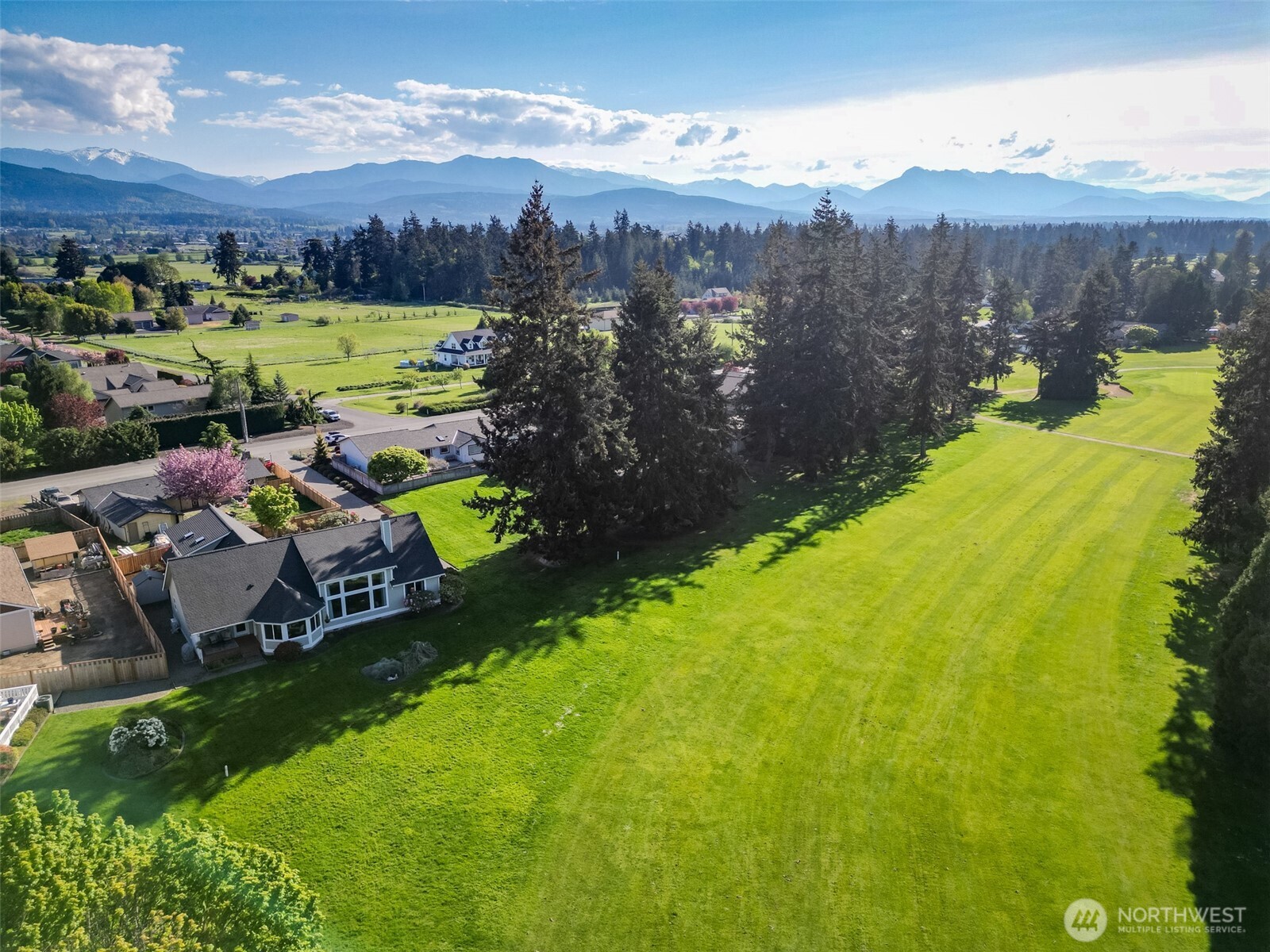 877 Medsker Road , Sequim, WA 98382