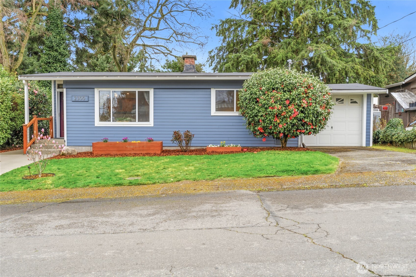 2300 NE 8th Place , Renton, WA 98056