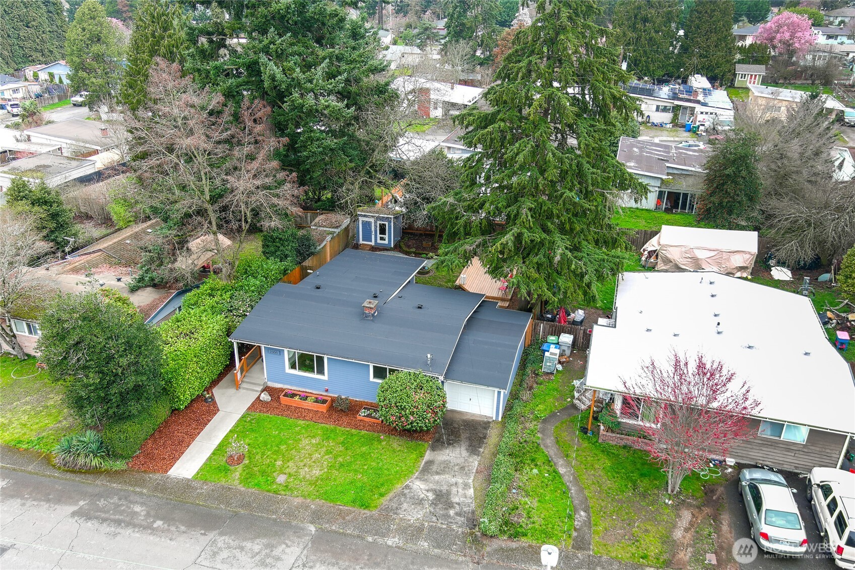 2300 NE 8th Place , Renton, WA 98056