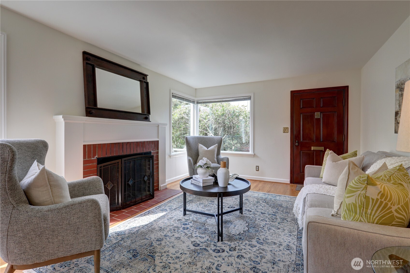 7504 27th Avenue NW, Seattle, WA 98117