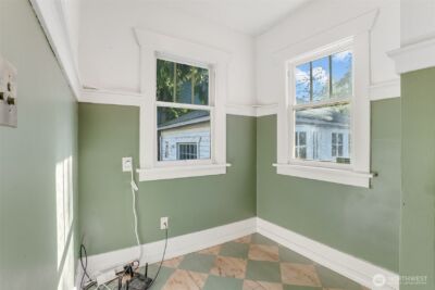 1218 S 4th Street , Tacoma, WA 98405 - Photo 13