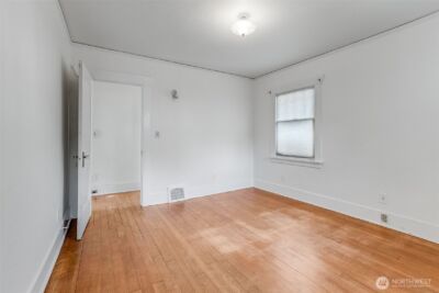 1218 S 4th Street , Tacoma, WA 98405 - Photo 18