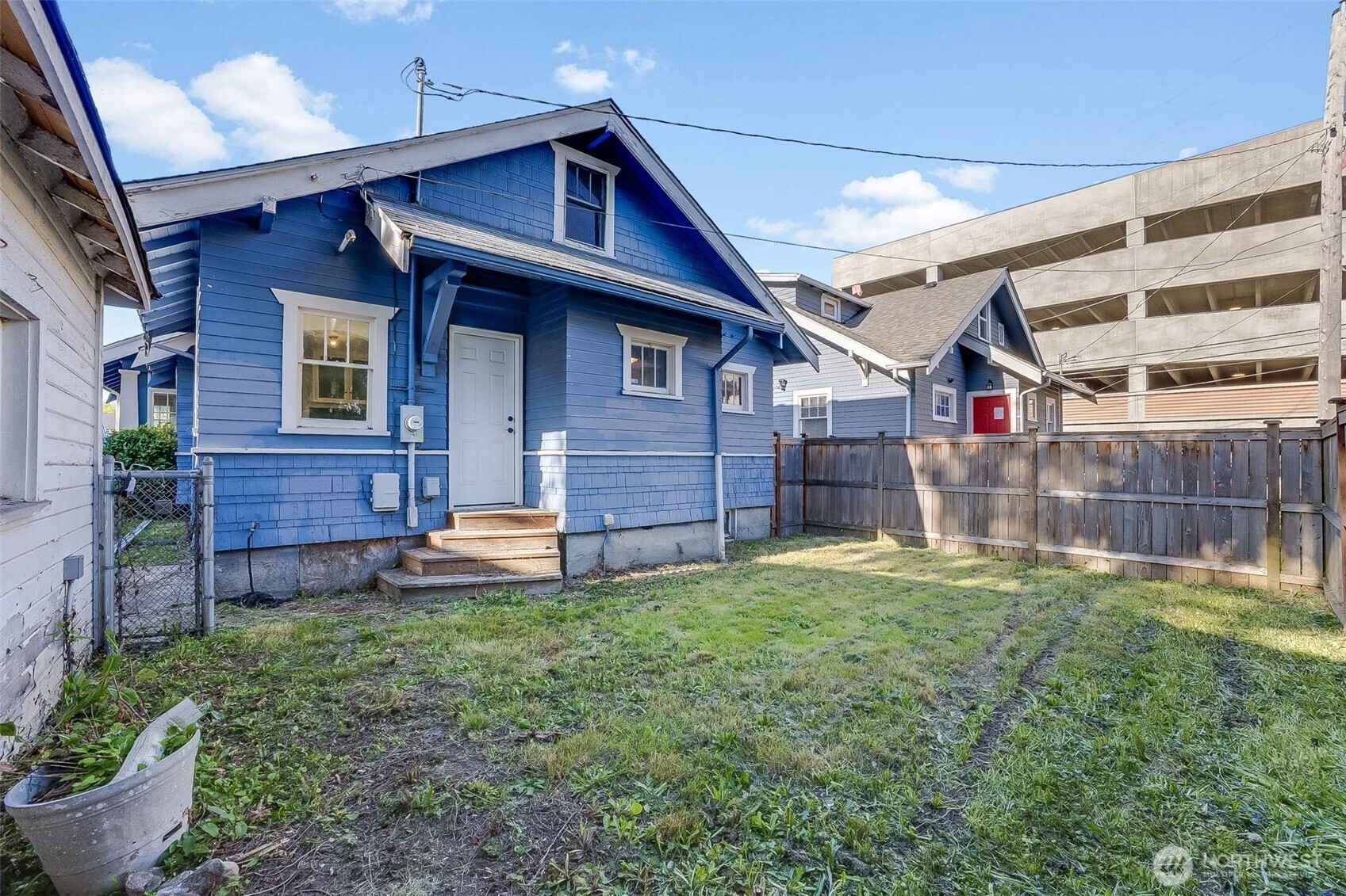 1218 S 4th Street , Tacoma, WA 98405