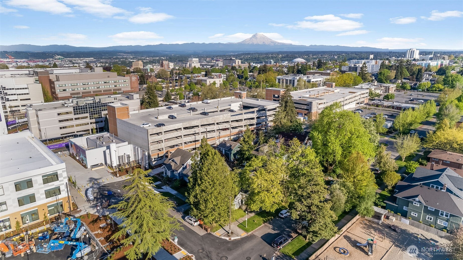 1218 S 4th Street , Tacoma, WA 98405