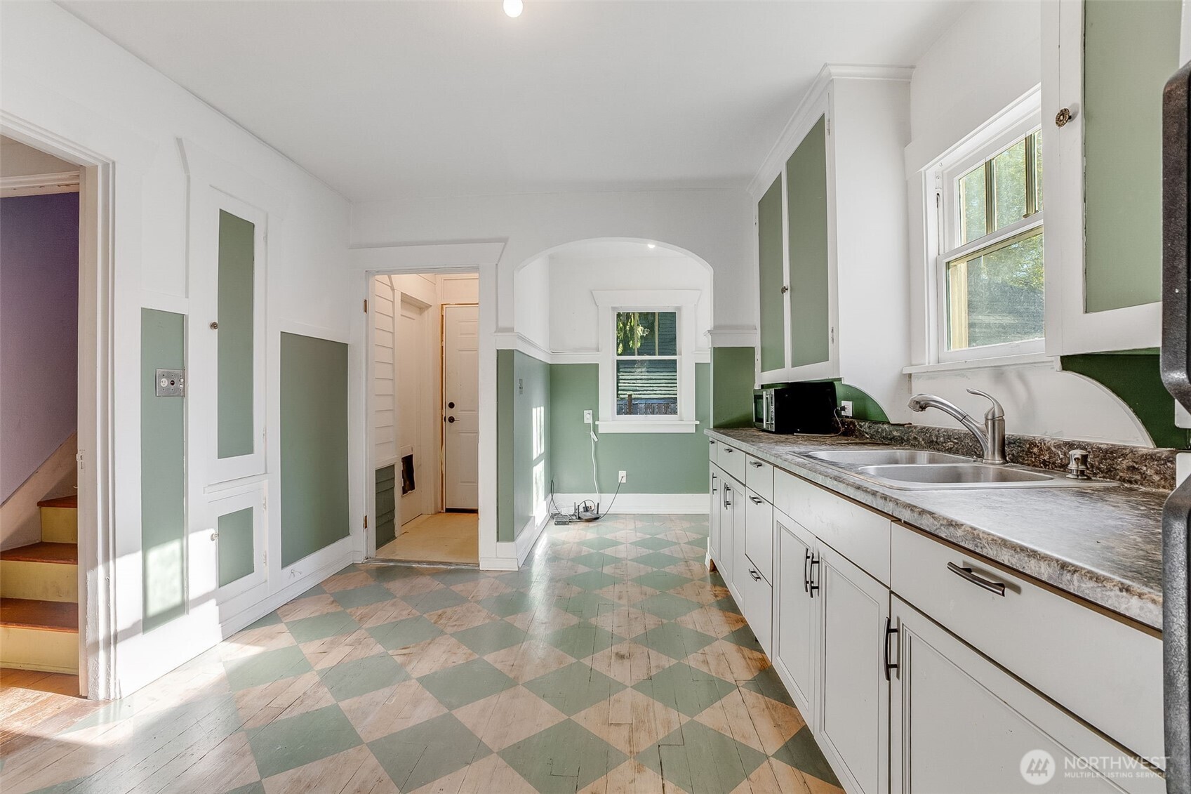 1218 S 4th Street , Tacoma, WA 98405