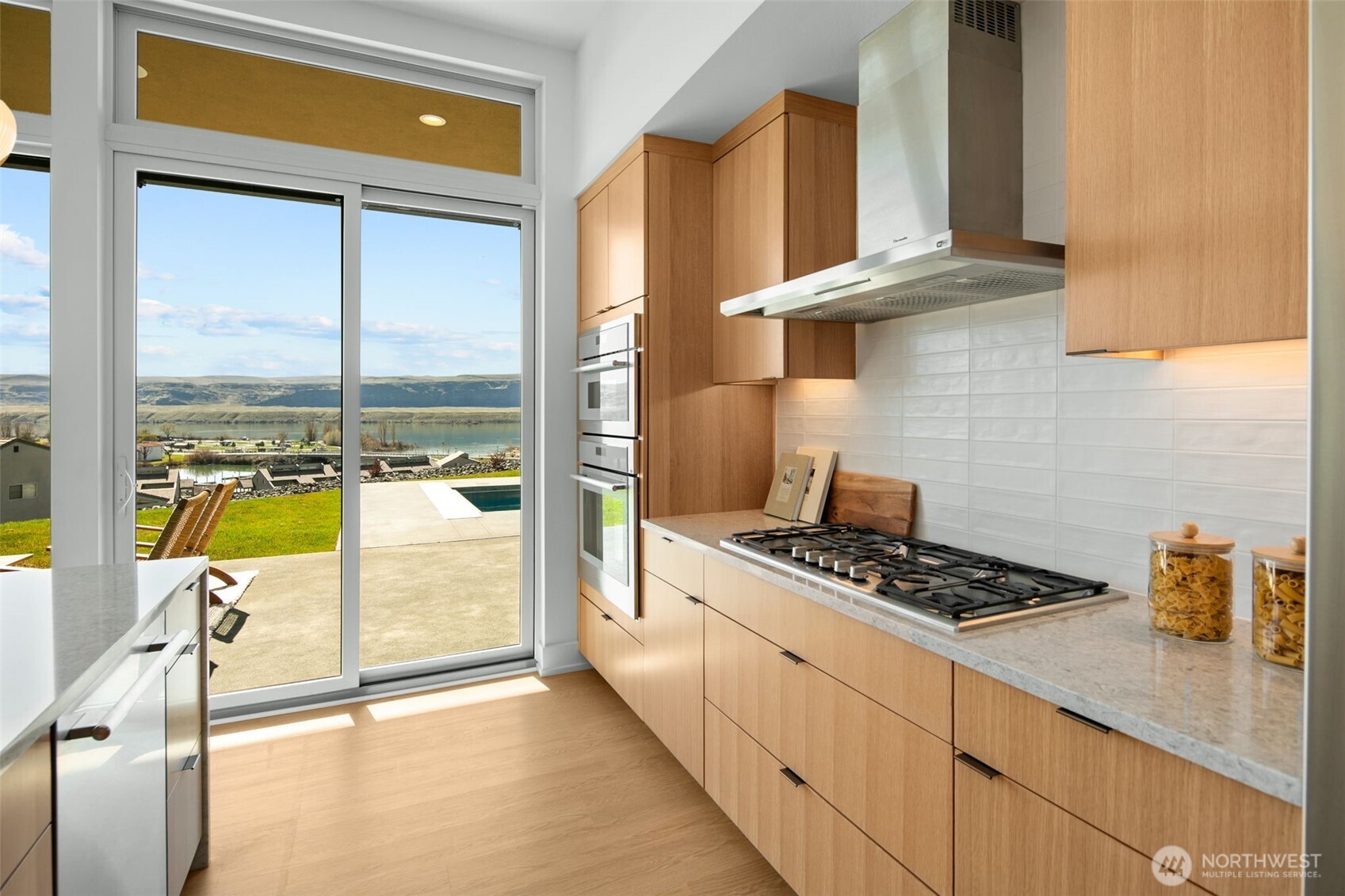 23397 Canopy Drive NW, Quincy, WA 98848