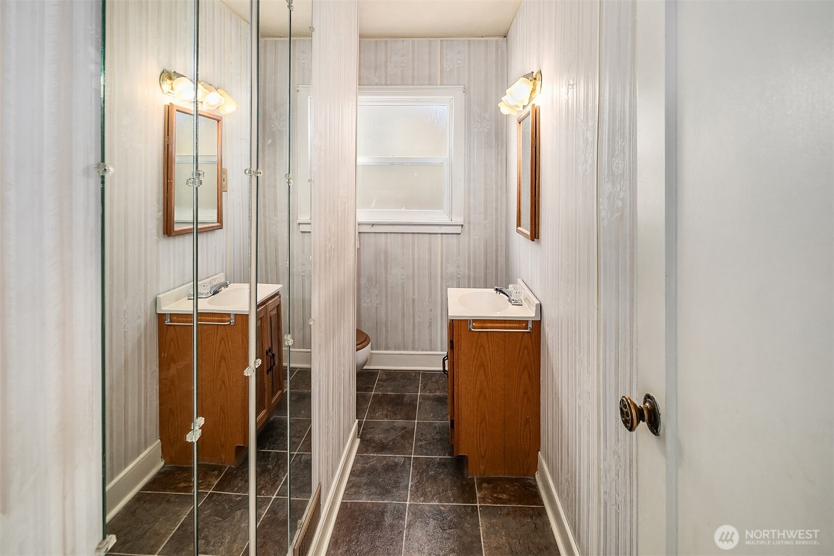 109 W 3rd Street , Cle Elum, WA 98922