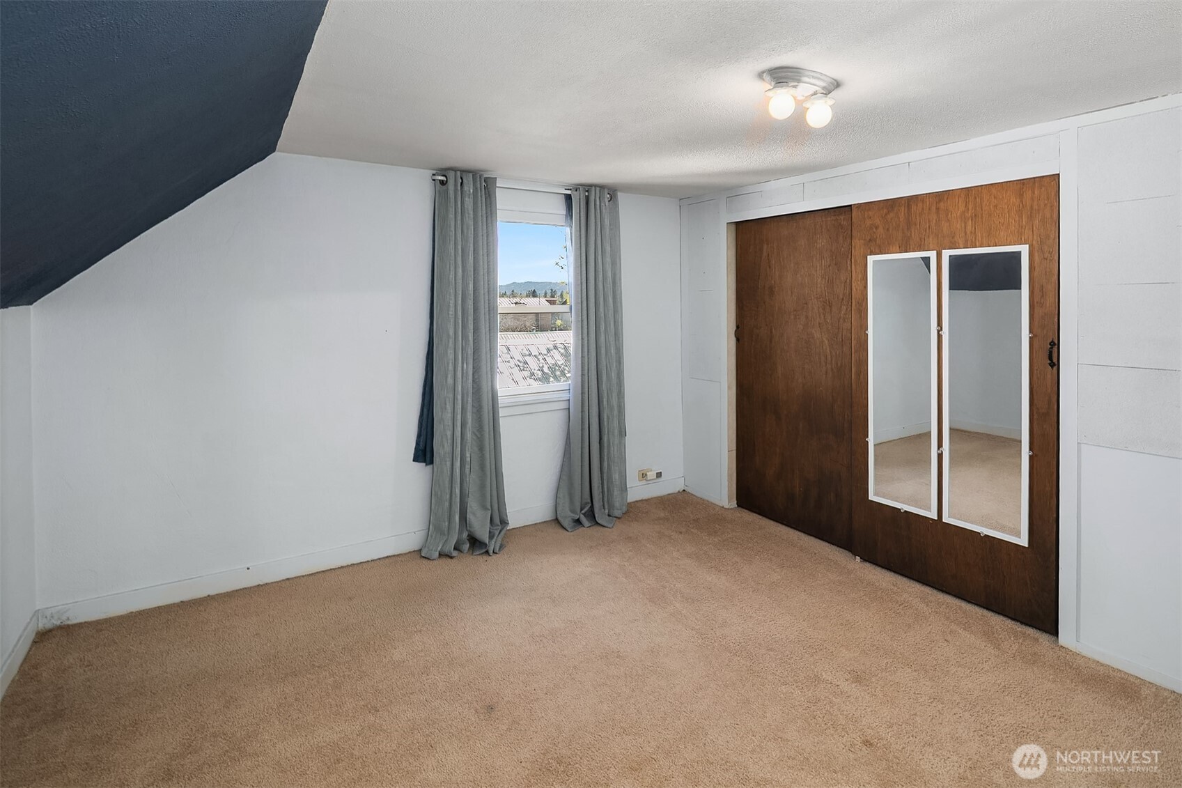 109 W 3rd Street , Cle Elum, WA 98922