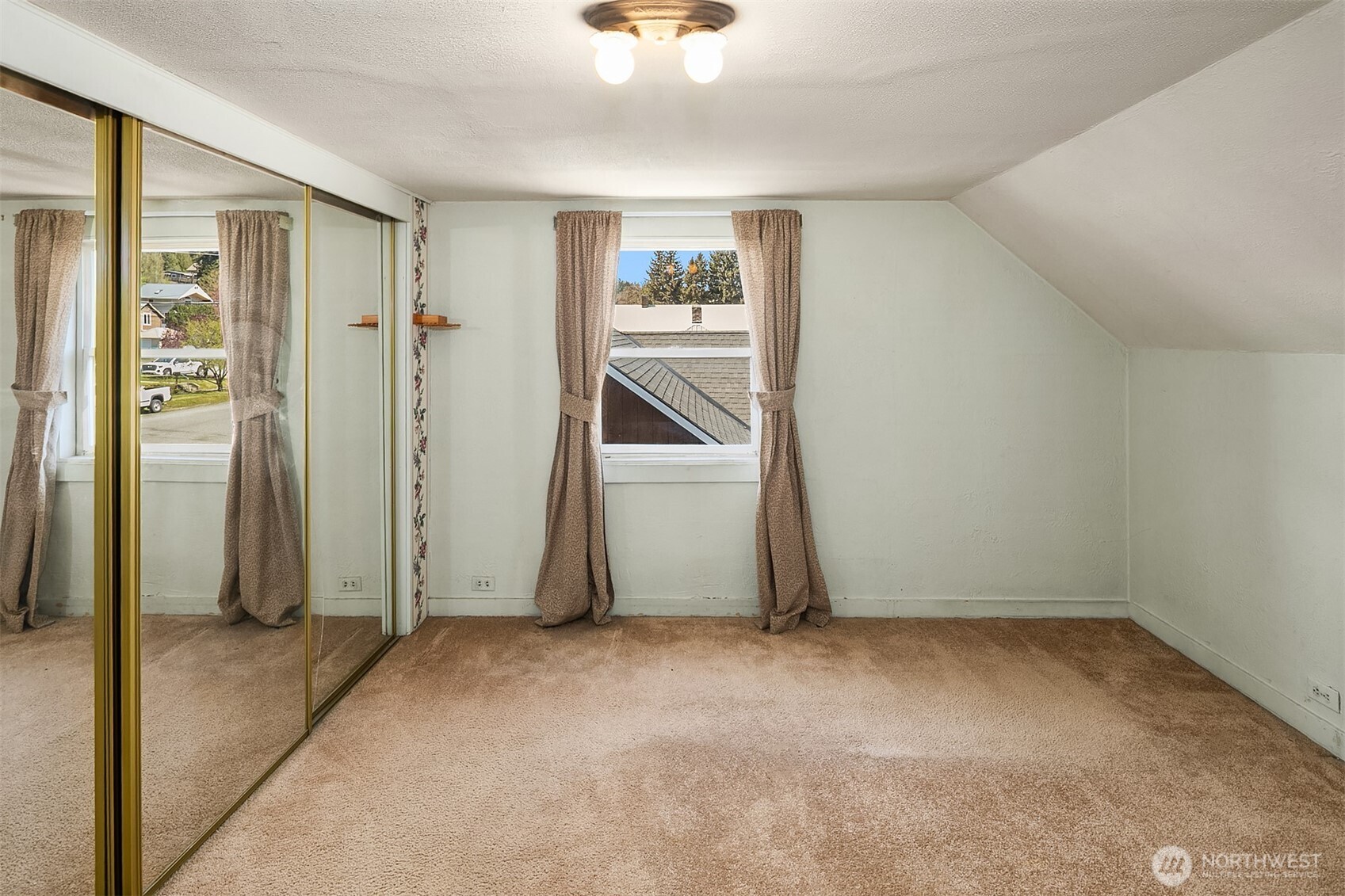109 W 3rd Street , Cle Elum, WA 98922