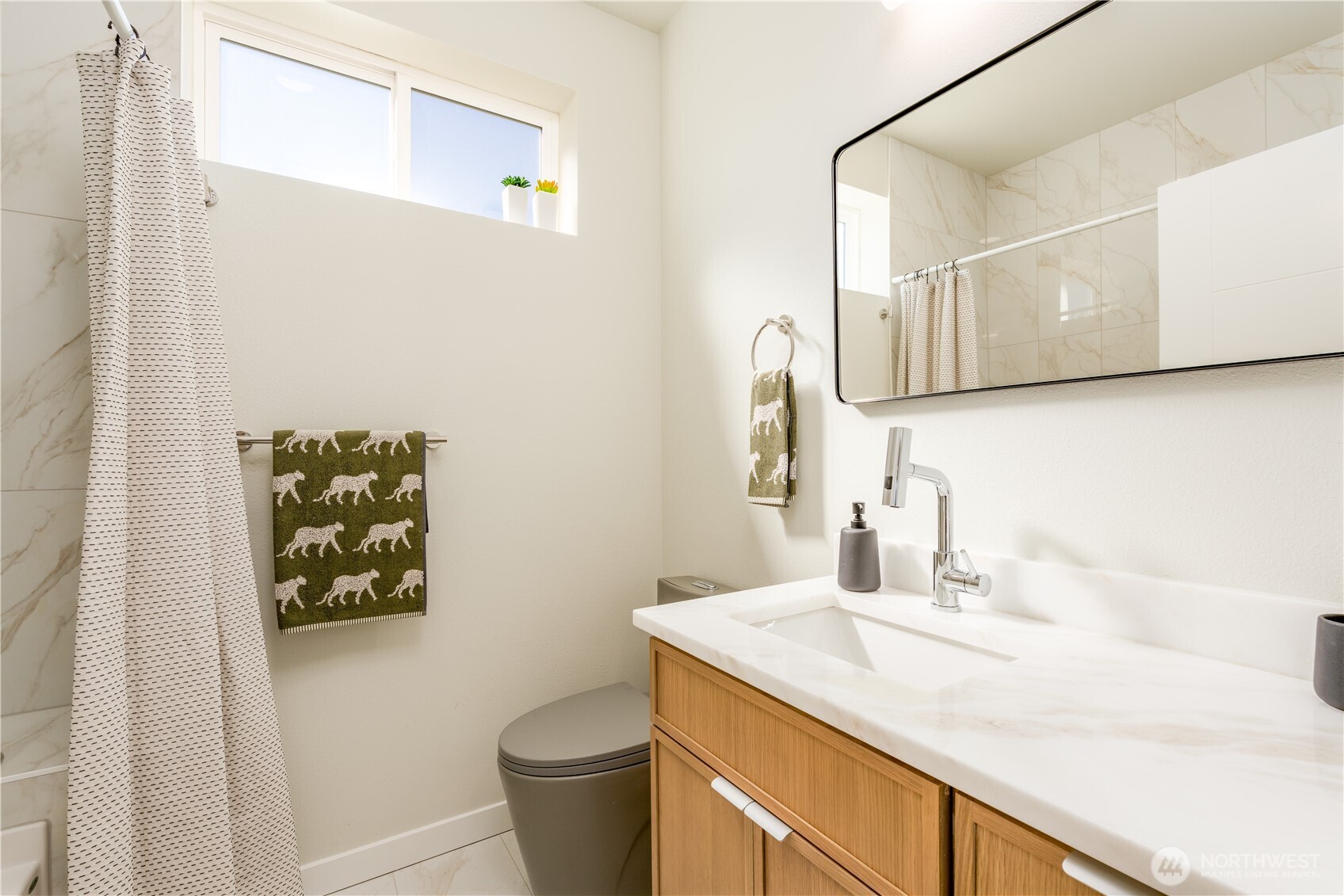 5114 15th Avenue S, Seattle, WA 98108