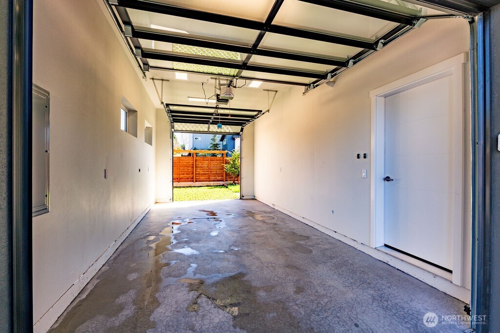 5114 15th Avenue S, Seattle, WA 98108