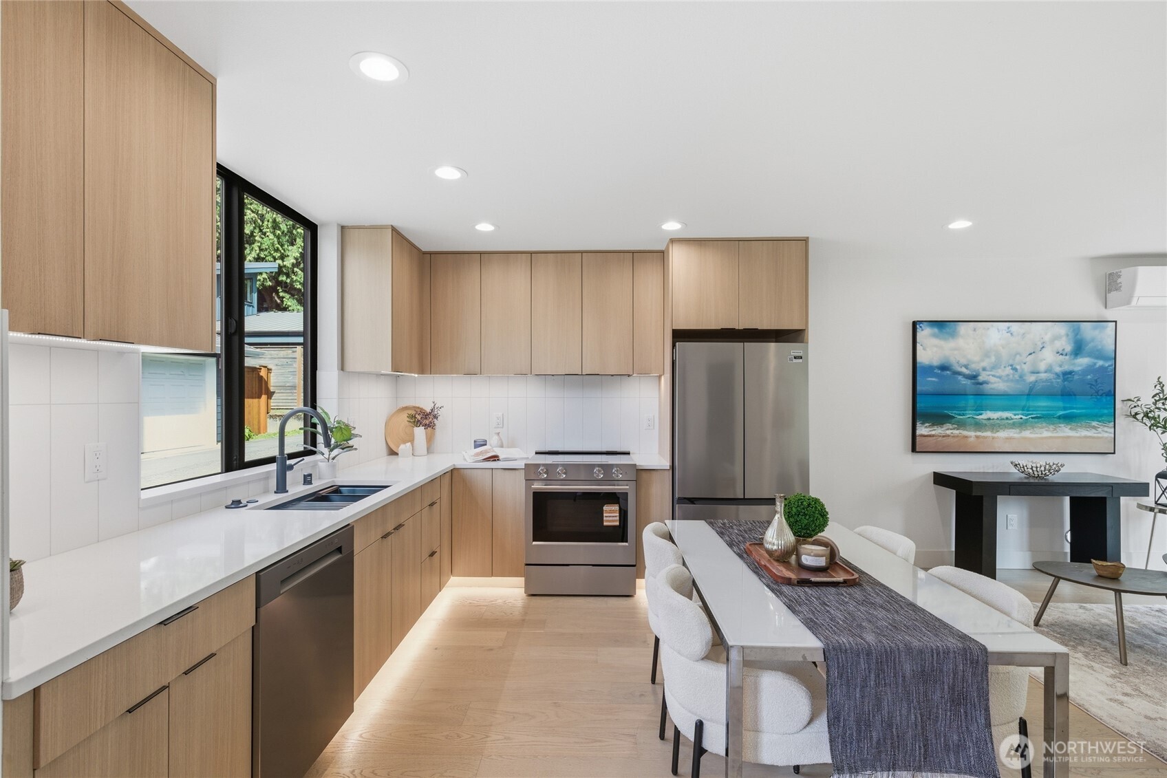 324 NW 80th Street , Seattle, WA 98117