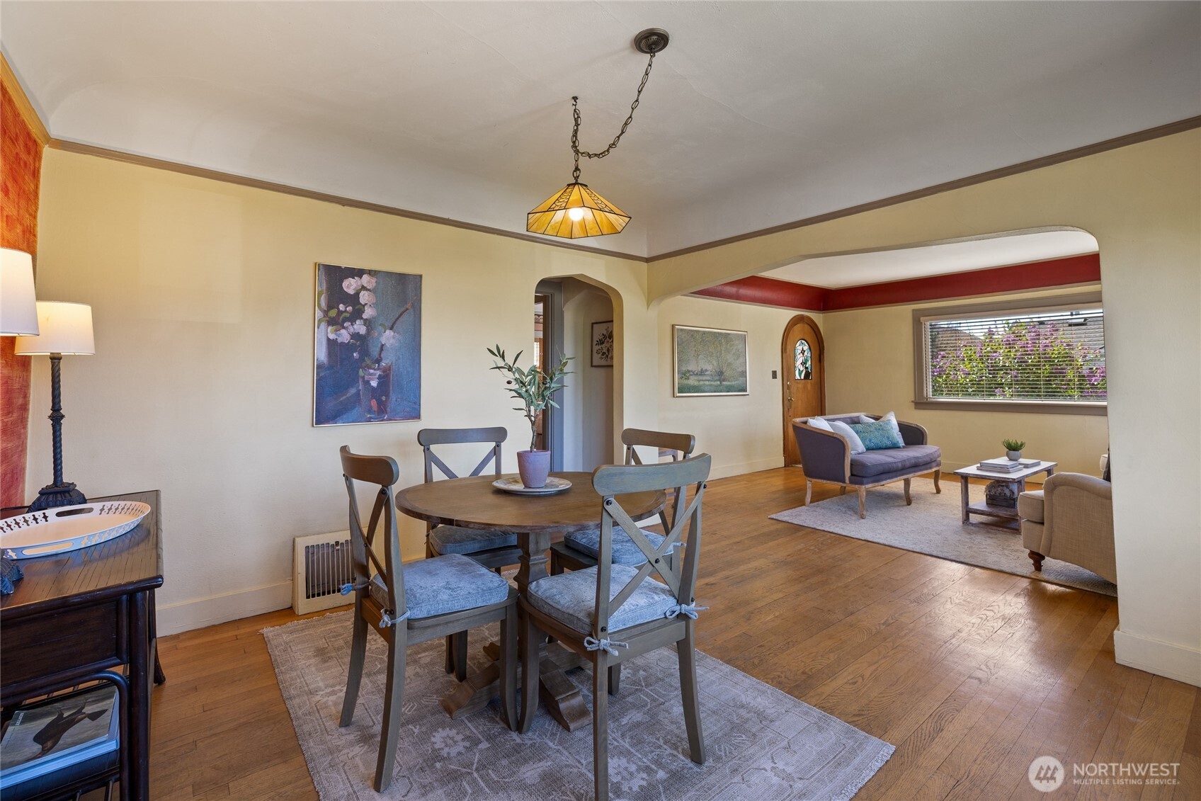 923 N Junett Street , Tacoma, WA 98406