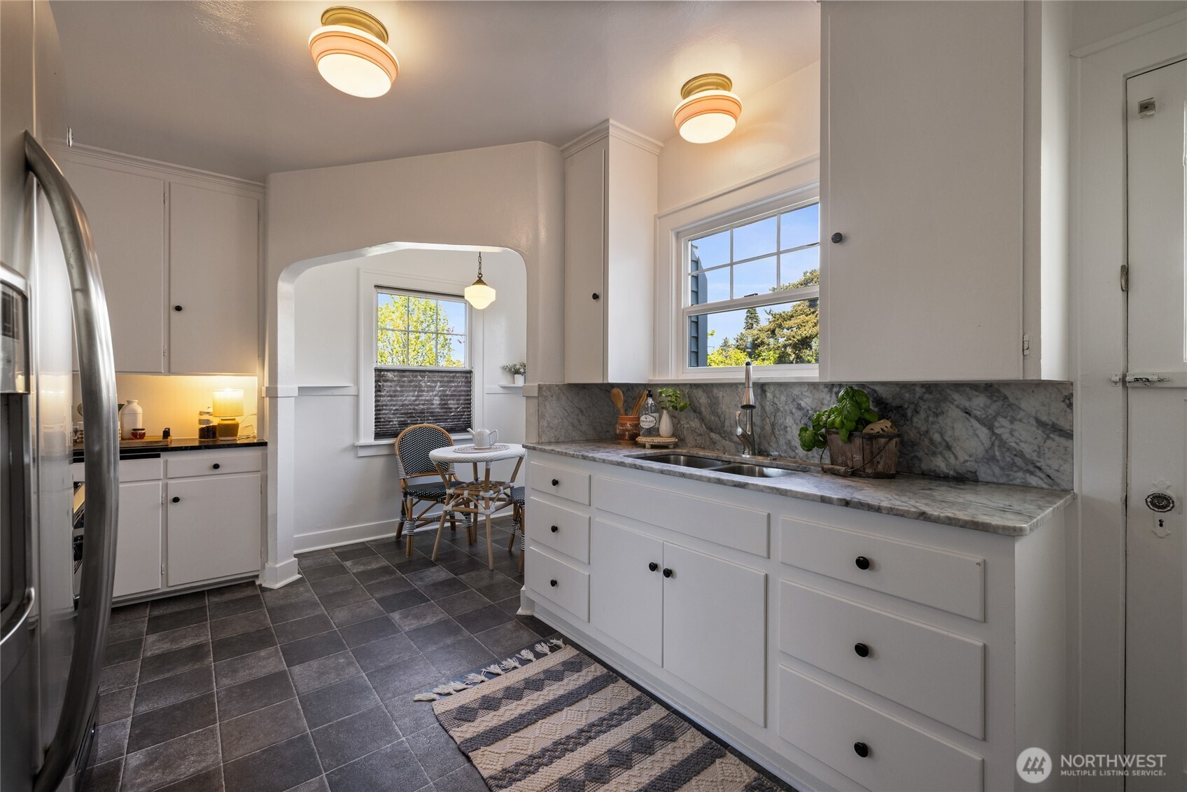 923 N Junett Street , Tacoma, WA 98406