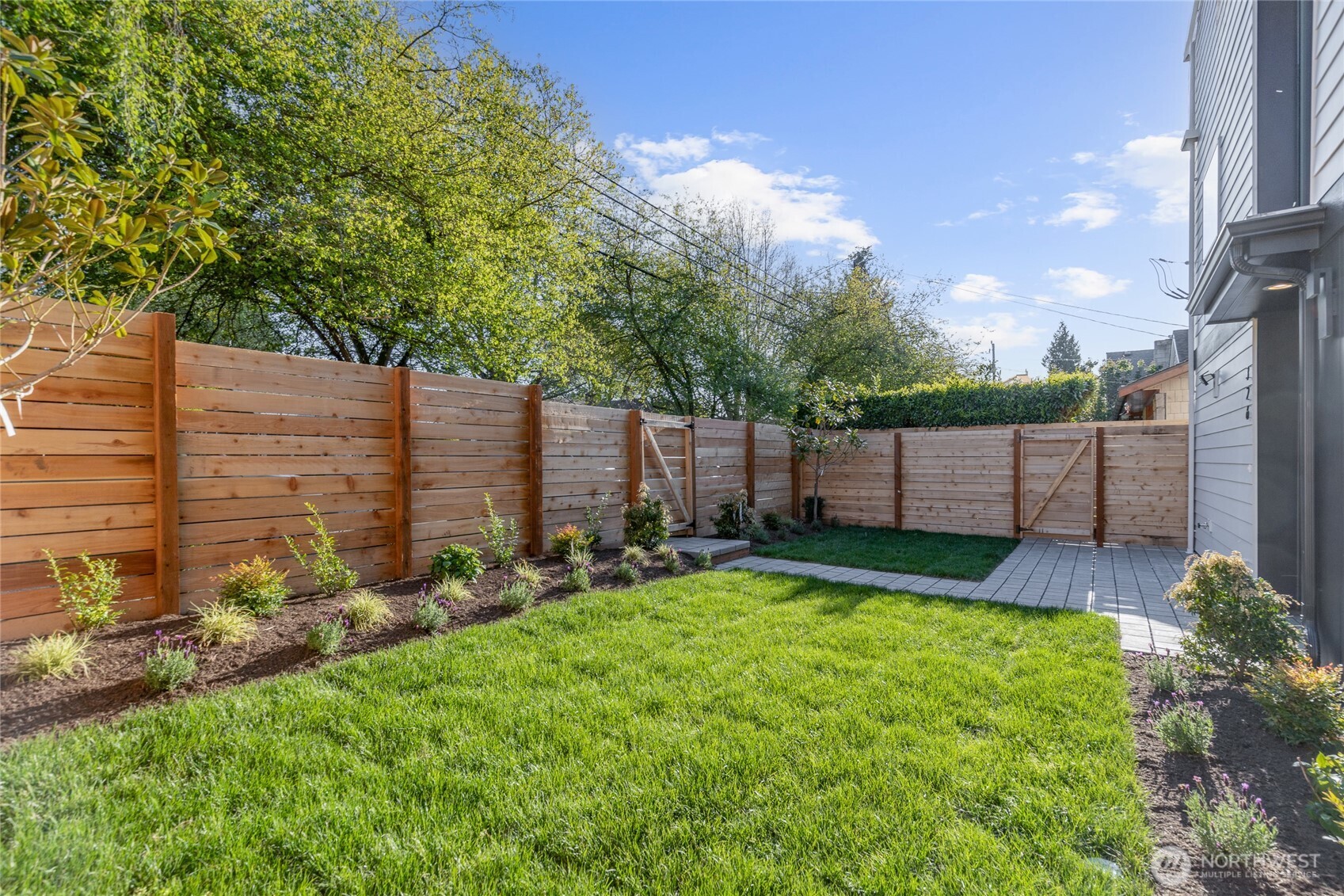 326 NW 80th Street , Seattle, WA 98117
