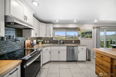 1901 Sleepy Hollow Road , Wenatchee, WA 98801 - Photo 13