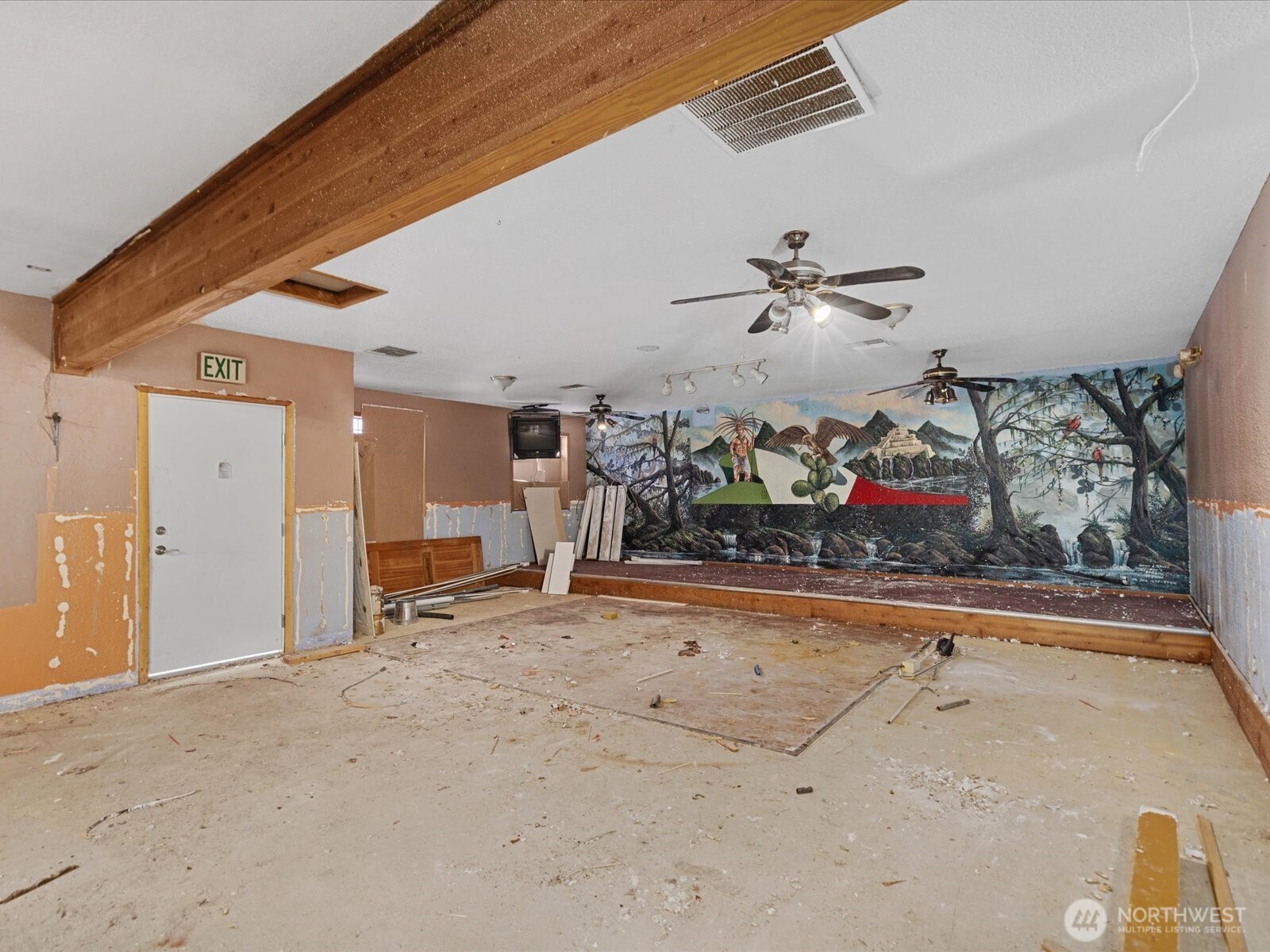 101 S Granite Avenue , Granite Falls, WA 98252