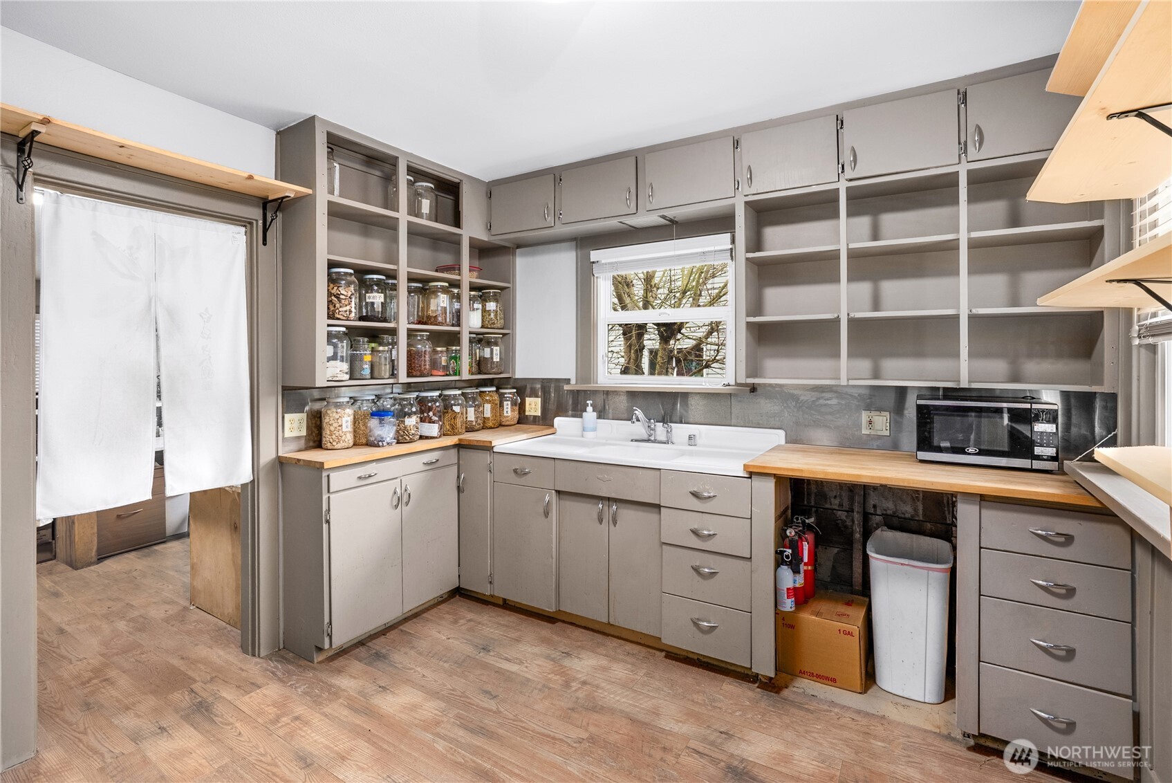337 Park Avenue N, Renton, WA 98057