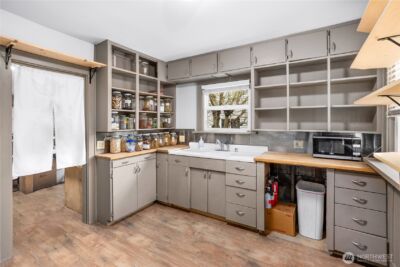 337 Park Avenue N, Renton, WA 98057 - Photo 10