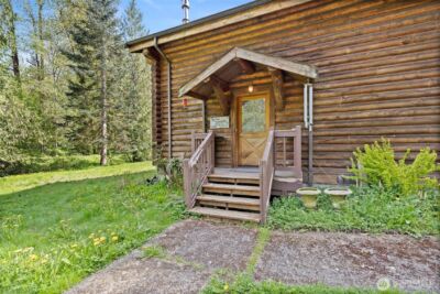 22919 135th Street NE, Granite Falls, WA 98252-9556 - Photo 3