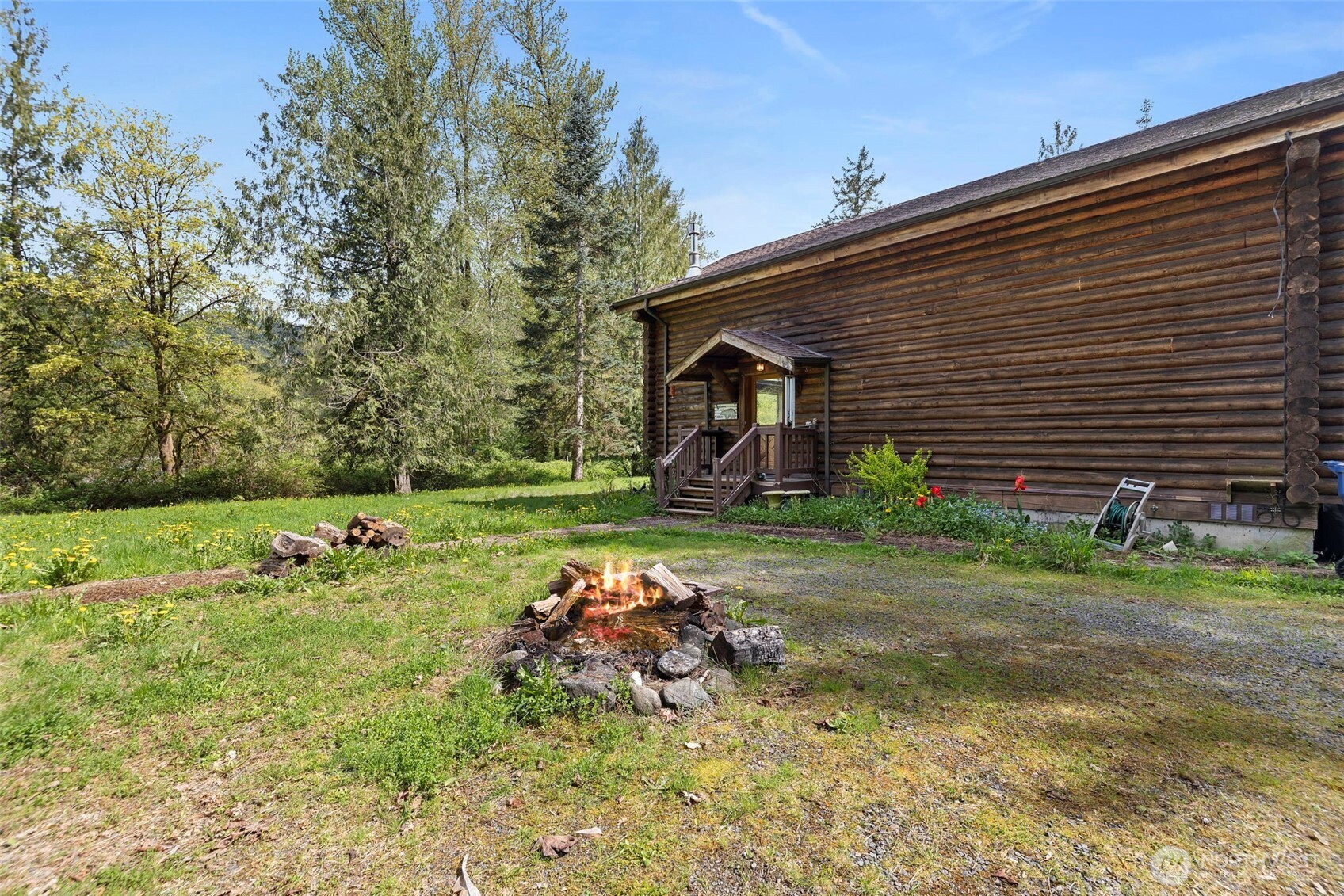 22919 135th Street NE, Granite Falls, WA 98252-9556