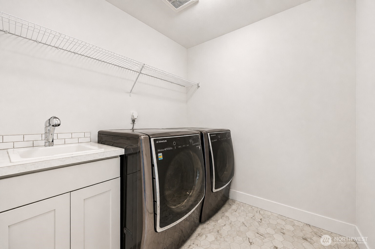 17409 129th Avenue E, Puyallup, WA 98374
