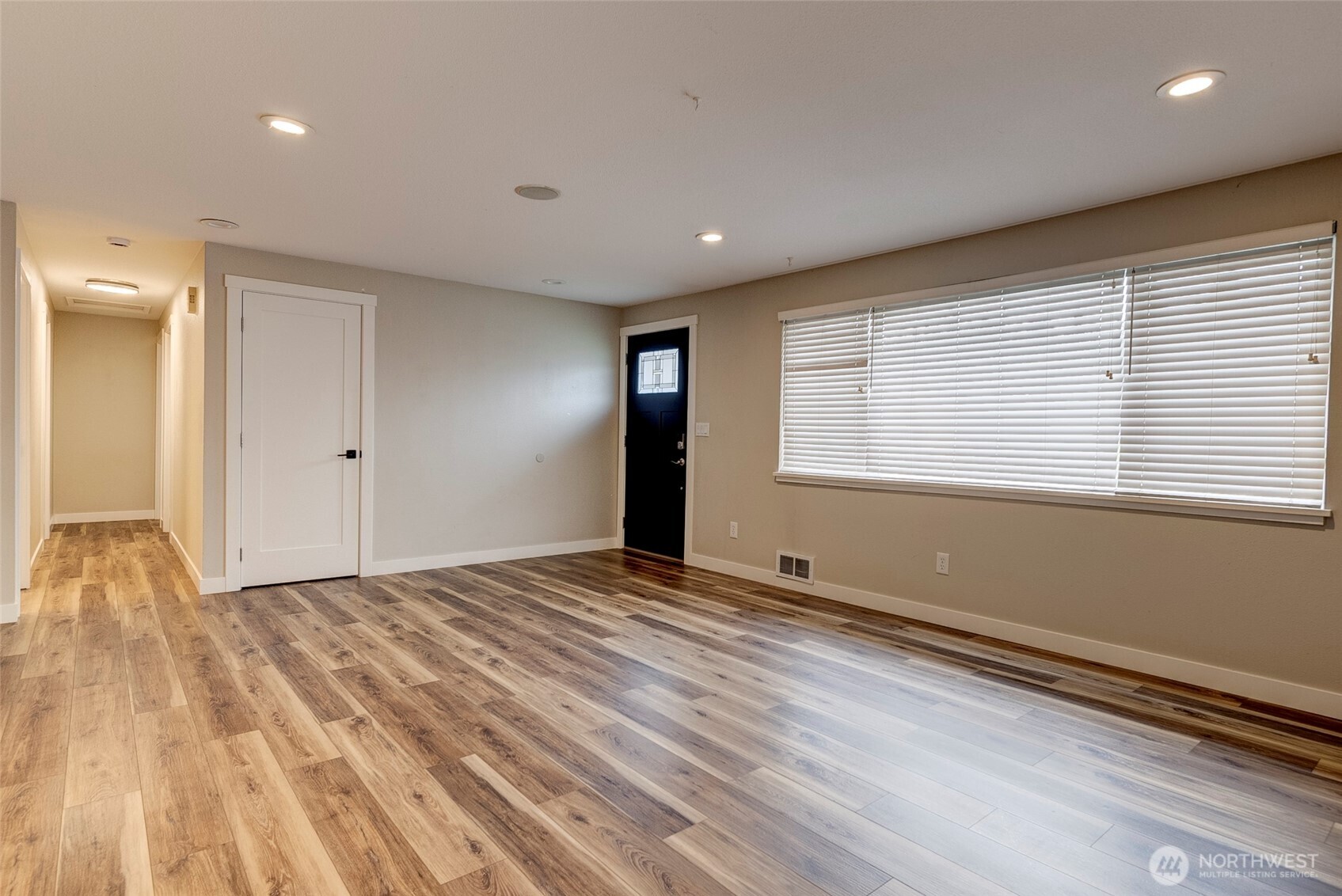 1024 NW Anchor Drive , Oak Harbor, WA 98277