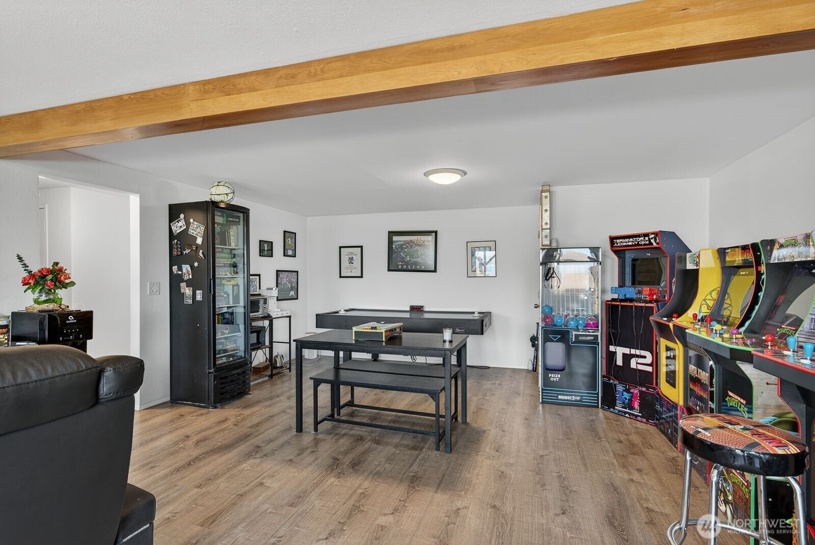 1497 Thompson Drive , Camano Island, WA 98282