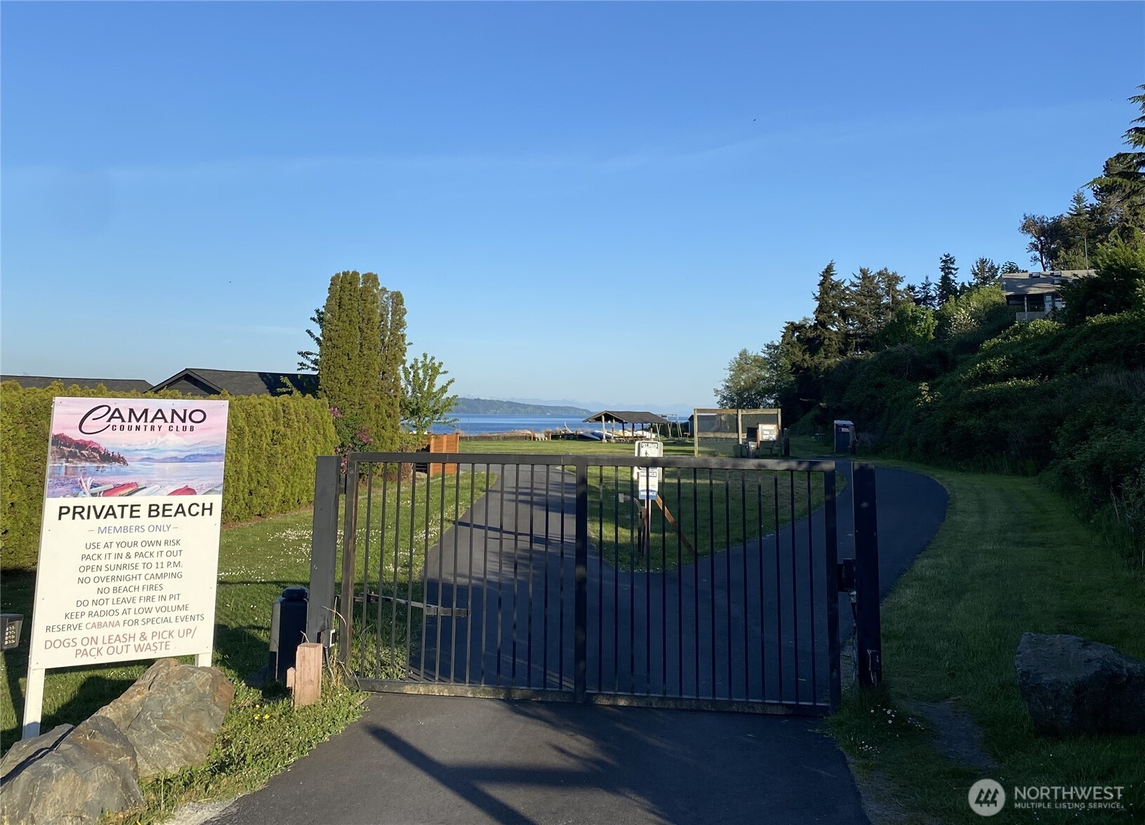 1497 Thompson Drive , Camano Island, WA 98282