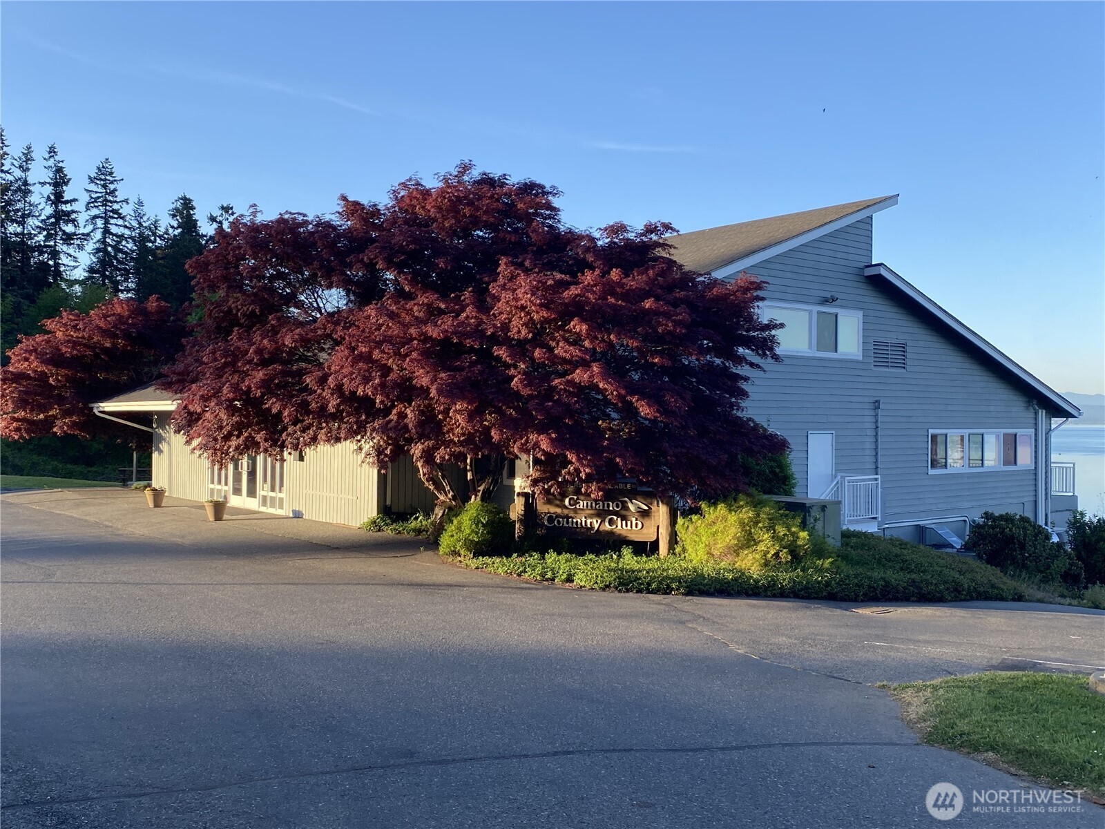 1497 Thompson Drive , Camano Island, WA 98282